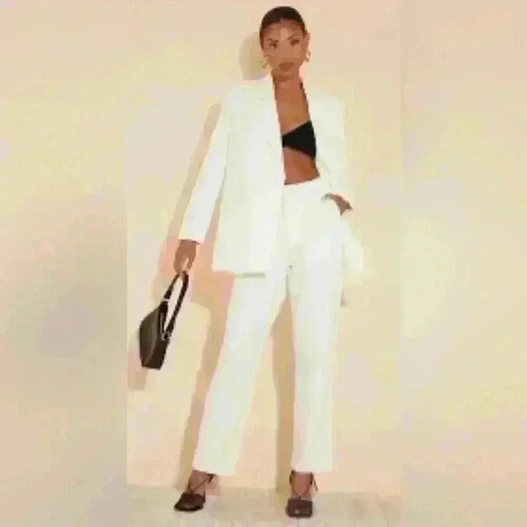 PrettyLittleThing Cream Oversized Dad Blazer Size 2 - Picture 2 of 13